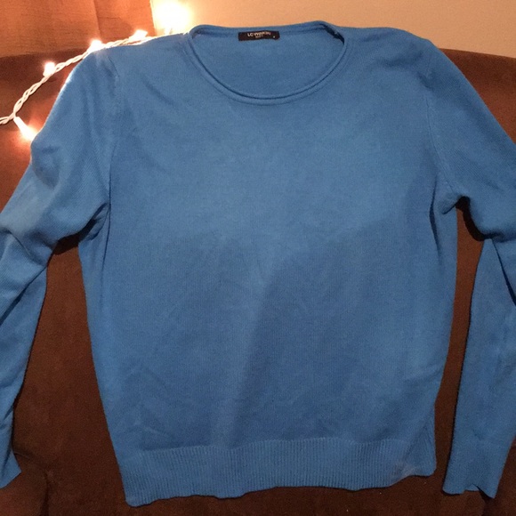 Sweaters - Picture 4 of 4